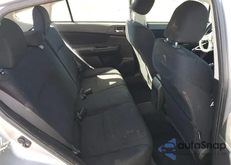 2012 Subaru Impreza Premium z USA, uszkodzony, nr VIN JF1GPAC69CH220118